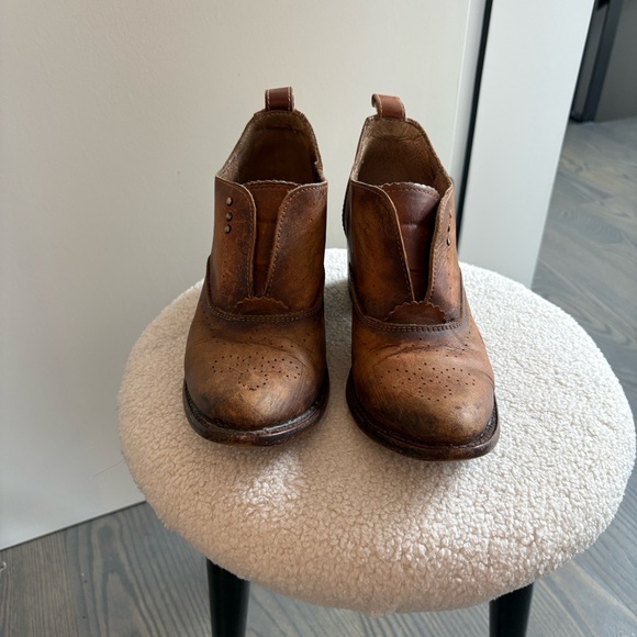 Freebird Sadie Leather Slip On Ankle Bootie 7 GUC - Picture 4 of 10